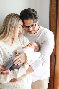 in home lifestyle newborn session minneapolis mn