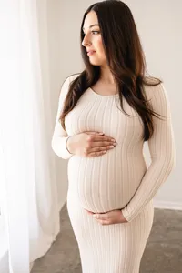 lifestyle maternity session near woodbury mn