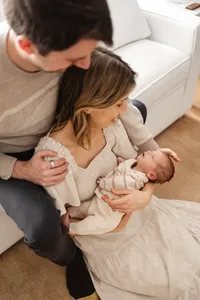 in home lifestyle newborn session edina mn