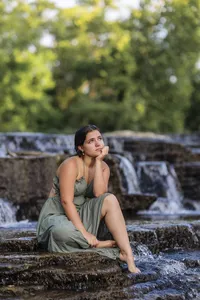 waterfall senior pictures poses Indianapolis senior photos