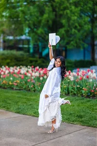 IIndiana senior cap and gown pictures graduation marci and christy photography25