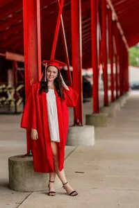 IIndiana senior cap and gown pictures graduation marci and christy photography14