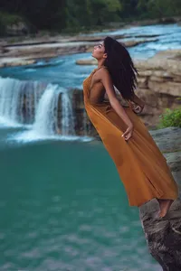 senior pictures indiana marciandchristy waterfalls5027