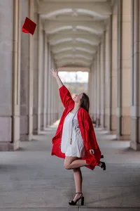 Indianapolis seniors cap and gown pictures1