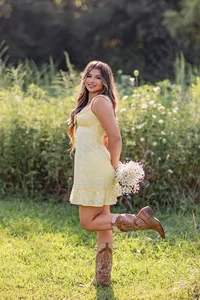 Indianapolis senior pictures marciandchristy colleen15