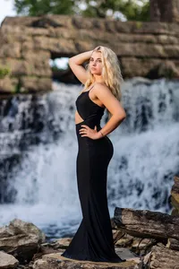 Indianapolis senior photos marciandchristy colleen43