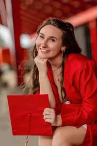 Indianapolis seniors cap and gown pictures11