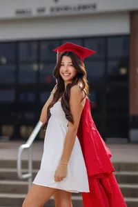 IIndiana senior cap and gown pictures graduation marci and christy photography27
