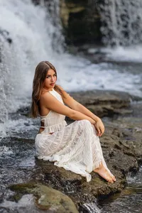 Indiana Waterfall picutres senior marci and christy photography8