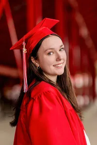 IIndiana senior cap and gown pictures graduation marci and christy photography8