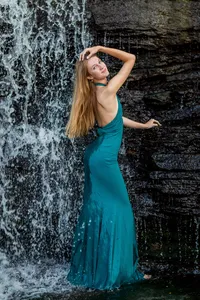 Indiana waterfall senior pictures MAC5028