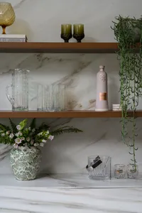 Bar Styled Close Up