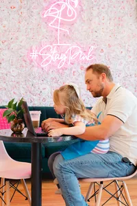 ThePinkFlamingoPlayCafe-Coffee-Bar-Small-Business-Branding-Session-Chrissy-Howell-2024-Photographer-Virginia-31
