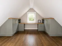Built In Desk