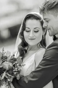omni-shoreham-wedding-bride-groom-portraits-053