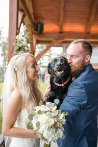 dolly-black-lab-floral-collar-wilderness-lodge-summersville-146