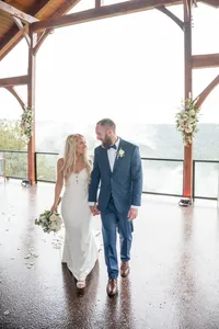 umbrella-fog-and-rain-details-wilderness-lodge-wedding137