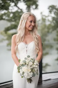 wilderness-lodge-summersville-wv-rainy-bridal-portraits-81
