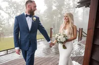 umbrella-fog-and-rain-details-wilderness-lodge-wedding141