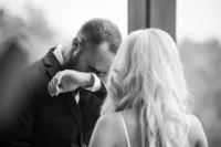 romantic-rainy-first-look-portraits-wilderness-lodge-wv-48