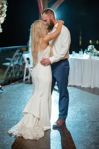 candid-rainy-last-dance-and-exit-wilderness-lodge-185