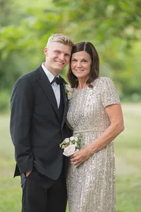 veritas-vineyards-bridal-family-party120