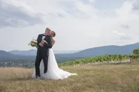 charlottesville-vineyard-wedding-first-look-93