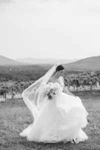 charlottesville-vineyard-wedding-first-look-87