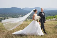 charlottesville-vineyard-wedding-first-look-96