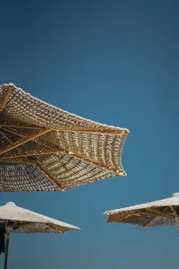 valentin-kremer-E9XljeGa1lY-unsplash
