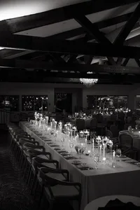 phoenix-elegant-wedding-reception-candlelit-table-stylish-events-by-lisa