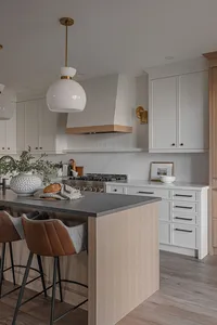 SparrowlaneInteriorsDewfallMnFl-22