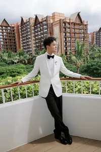 Hawaii-wedding-Four-Seasons-Resort-O‘ahu-S&E-by-Julia-Kaptelova-Photography-019