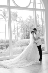 Hawaii-wedding-Four-Seasons-Resort-O‘ahu-S&E-by-Julia-Kaptelova-Photography-060-2