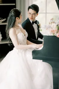 Anan & Zhenghe Sneak Peek-14