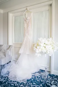 01BrideGettingReadyA_MyEm_013