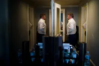 03GroomGettingReady_MyEm_027