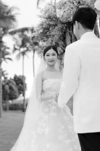 Hawaii-wedding-Four-Seasons-Resort-O‘ahu-S&E-by-Julia-Kaptelova-Photography-075-2