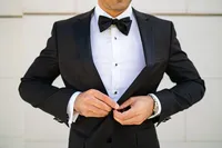 03GroomGettingReady_MyEm_098