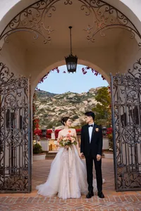 Hummingbird-nest-wedding--39