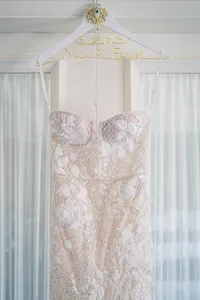 01BrideGettingReadyA_MyEm_011