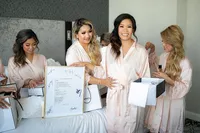 01BrideGettingReadyA_MyEm_169