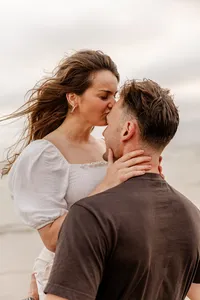 loveshoothargen-10-2
