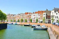 AMA TulipTime_NETHERLANDS_Middelburg_shutterstock_422869759_gallery