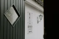 idala-hastklinik-ingang