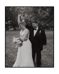 Gracemore Estate Couple Fall