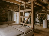 (c) 1280 Krone-Zimmer-Fotosession-HotelKrone-106-1280DieKrone-LowRes