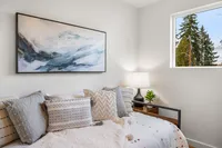 Interiors - MLS RES (37)