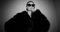 66_sunglasses-fur-coat-2