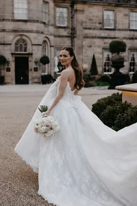 Wedding flowers at Grantley Hall_13